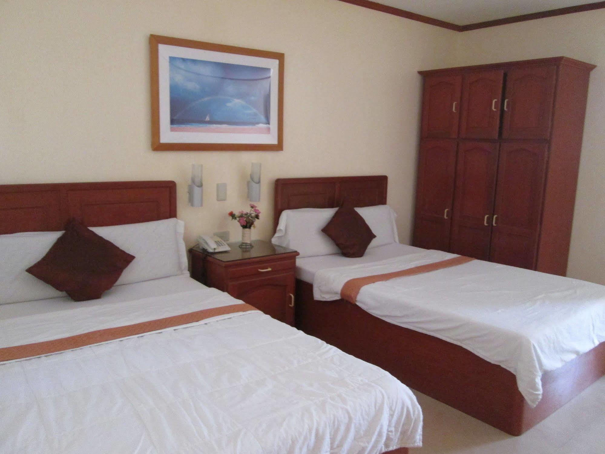 Seabird International Resort Balabag  Exterior photo