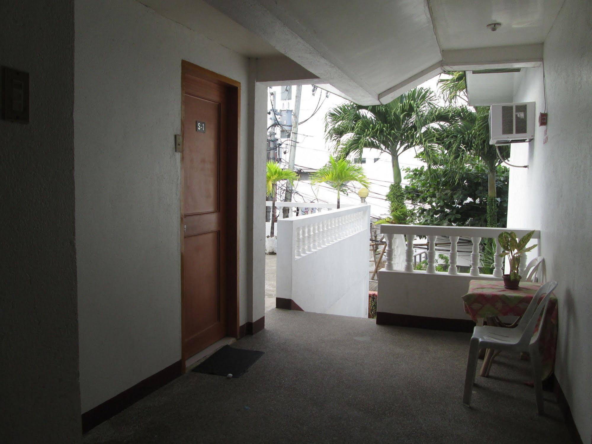 Seabird International Resort Balabag  Exterior photo
