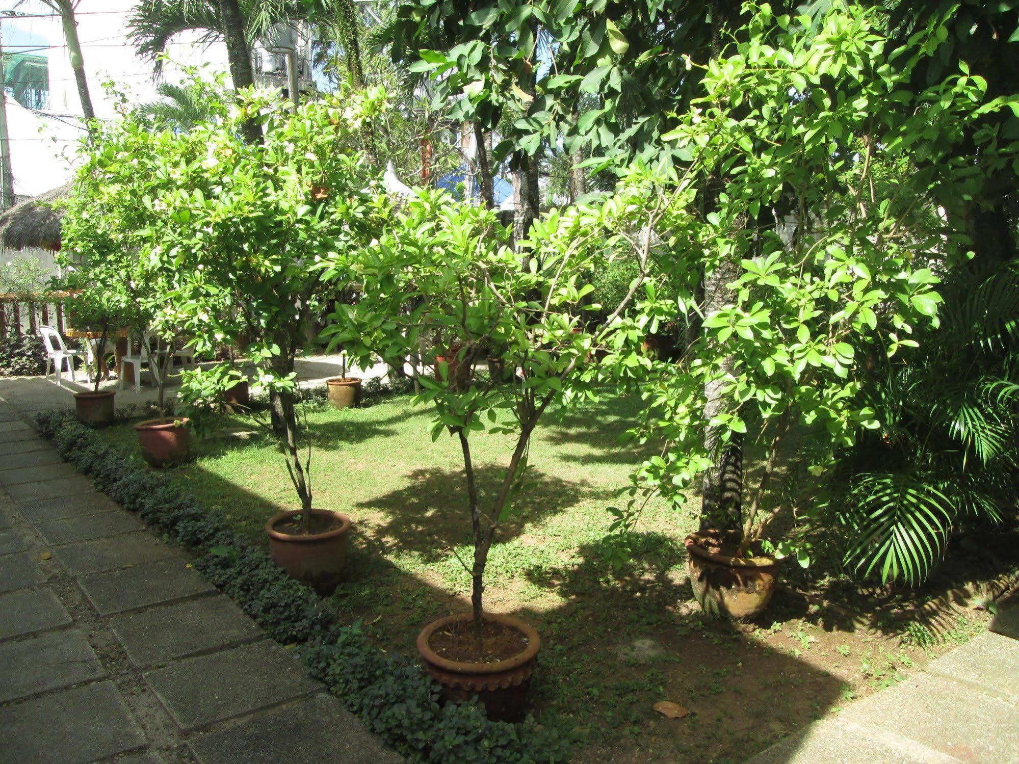 Seabird International Resort Balabag  Exterior photo